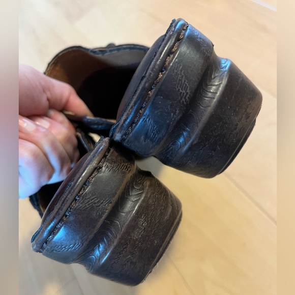 B.O.C. Born Concepts Womens Katy Faux Leather Slip-On Clogs 7M - Picture 7 of 9